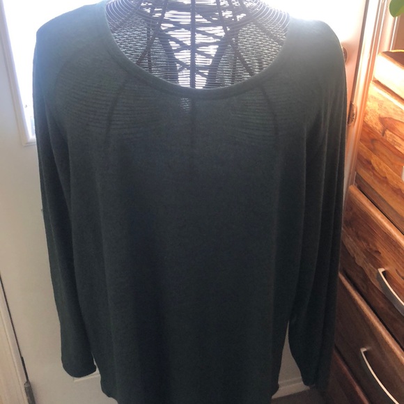 torrid Sweaters - Torrid Tunic Style Sweater with lace details on the back